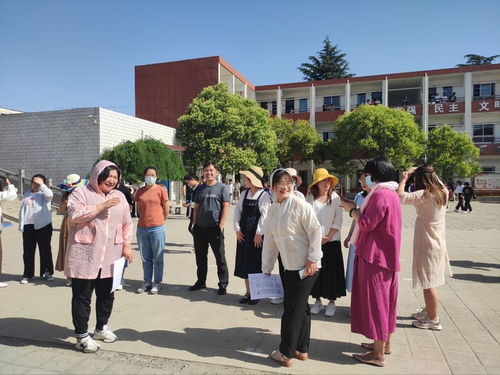 永遠(yuǎn)跟黨走 唱響中國(guó)夢(mèng)——侯寨二中喜迎建黨100周年合唱比賽暨文藝匯演特寫